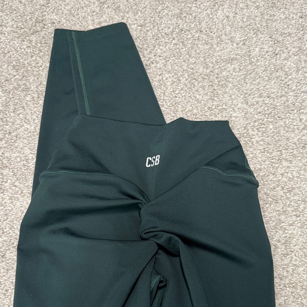 CSB Women's Green Leggings - new without Tag